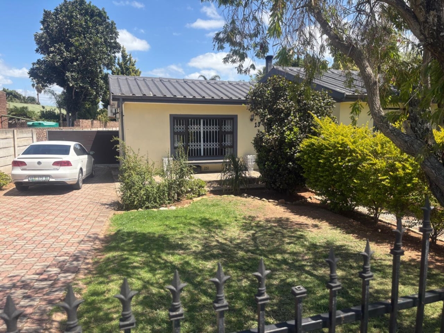 To Let 3 Bedroom Property for Rent in Campher Park Eastern Cape